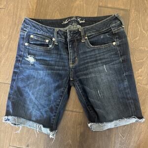 Women’s American Eagle Cut Off Shorts Stretch Size 6